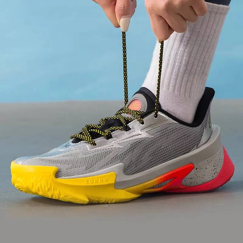 Under Armour Men Women Curry B - Men Shoes Under Armour avaliação e preço